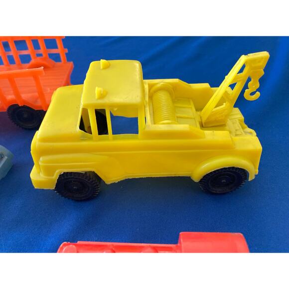 VTG Plastic Toy Vehicles Trucks Train Ideal and Unmarked - Picture 3 of 11